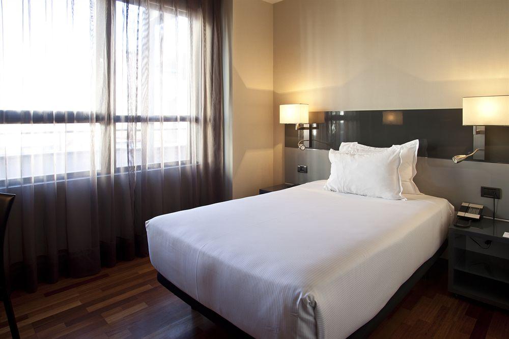 Ac Hotel Avenida De America By Marriott Μαδρίτη Εξωτερικό φωτογραφία